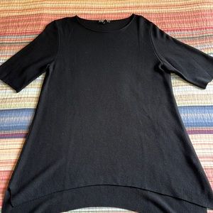 Women’s Eileen Fisher Black Lightweight Tunic Sweater, size medium petite